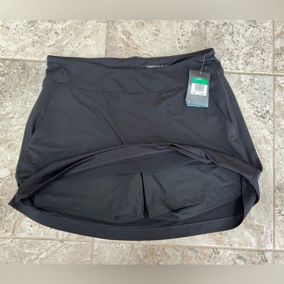 NIKE NWT Golf Dri-Fit Performance Golf Skort in Black, size XL - Picture 6 of 11
